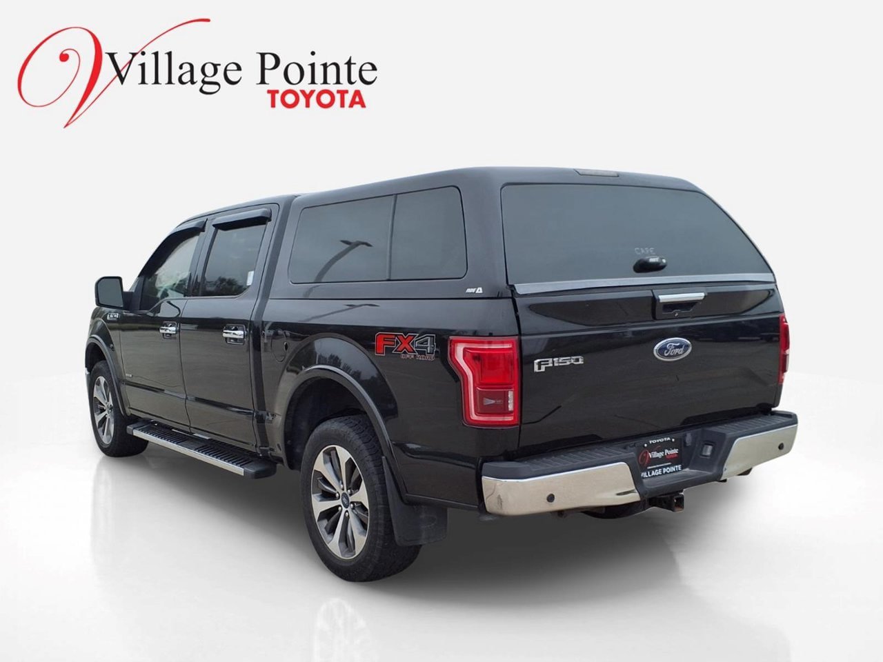Used 2015 Ford F150 Lariat w/ Equipment Group 502A Luxury AWD/4WD image 3