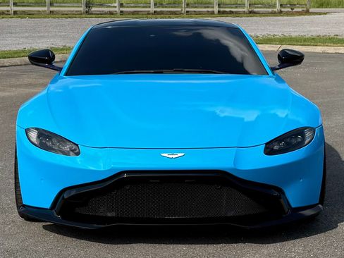 Used 2019 Aston Martin V8 Vantage Coupe RWD image 5