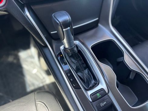 Used 2021 Honda Accord EX-L image 9