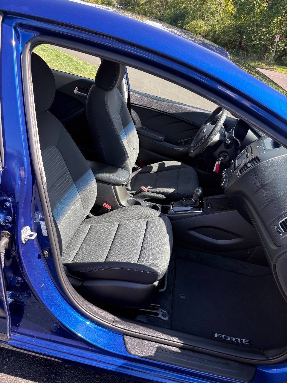 Used 2017 Kia Forte LX w/ LX Popular Package FWD image 24
