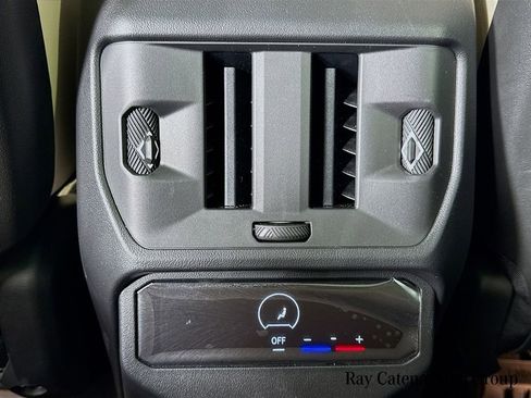 Used 2026 BMW X3 xDrive30 w/ Premium Package image 23