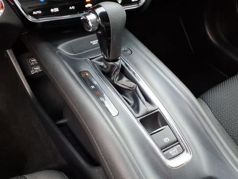 Used 2022 Honda HR-V EX image 22