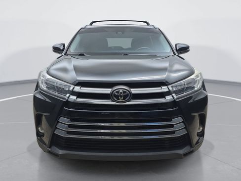 Used 2019 Toyota Highlander Limited FWD image 9