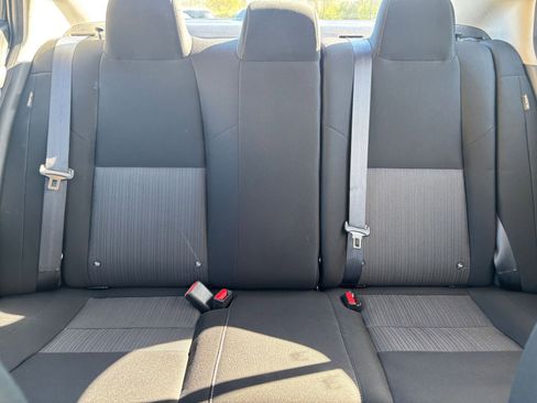 Used 2025 Nissan Sentra SV image 36