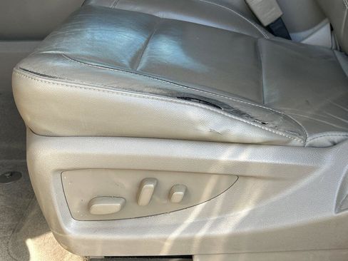 Used 2020 Chevrolet Tahoe LT RWD image 17