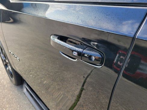 Used 2023 Chevrolet Tahoe RST w/ Luxury Package image 11