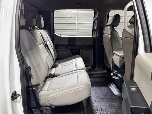 Used 2022 Ford F250 XL w/ Power Equipment Group image 20