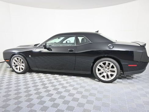 Used 2020 Dodge Challenger R/T Scat Pack image 3
