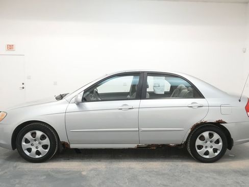 Used 2007 Kia Spectra EX image 4