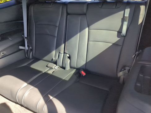 Used 2021 Honda Pilot Black Edition image 43