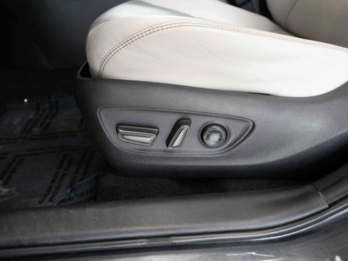 Used 2019 Toyota RAV4 Limited w/ All Weather Liner Package AWD/4WD image 12