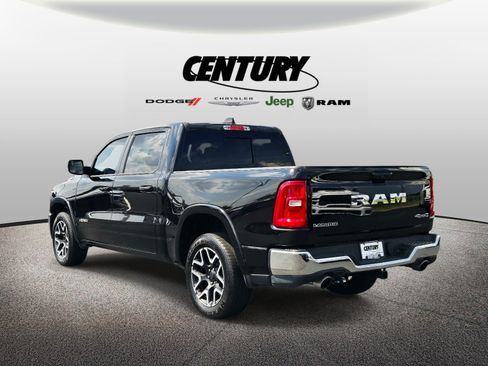 Used 2025 RAM 1500 Laramie AWD/4WD image 6