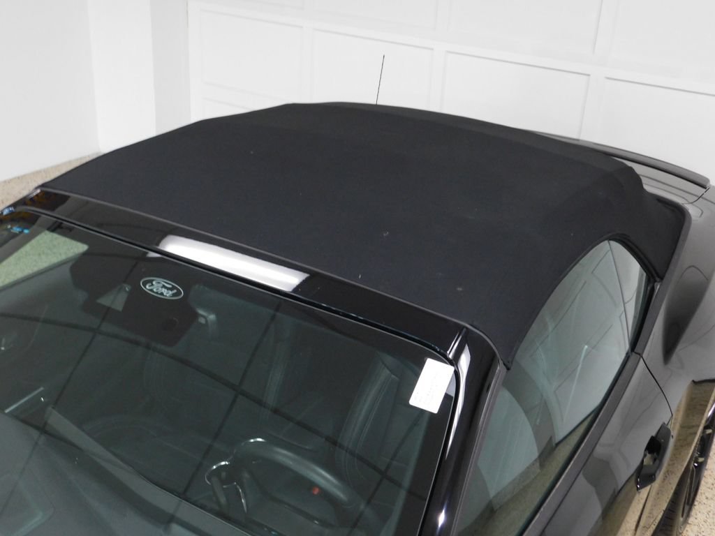 Used 2025 Ford Mustang GT Premium RWD image 28