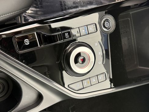 Used 2023 Kia Niro Wave w/ Wave Preserve Package FWD image 21