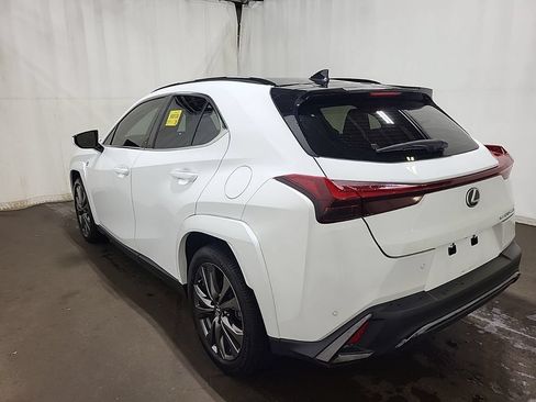 Used 2024 Lexus UX 250h F Sport AWD/4WD image 2