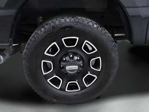 Used 2023 Ford F250 Platinum AWD/4WD image 38