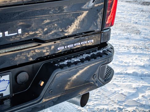 Used 2024 GMC Sierra 2500 Denali w/ Technology Package image 10