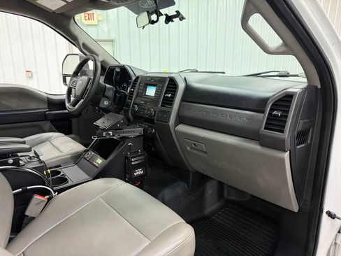 Used 2019 Ford F250 XL w/ Power Equipment Group RWD image 13