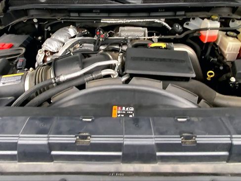 Used 2021 GMC Sierra 2500 Denali w/ Denali Black Diamond Edition image 27