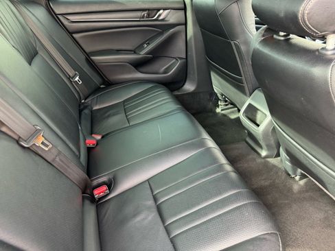 Used 2022 Honda Accord Sport image 15