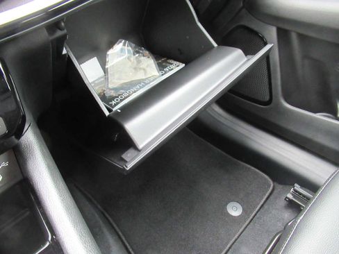 New 2026 Jeep Compass Altitude image 33