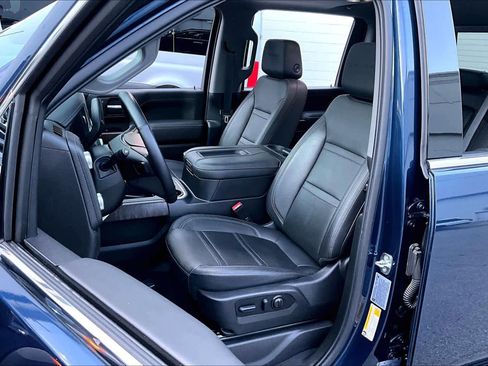 Used 2022 GMC Sierra 2500 Denali w/ Denali Ultimate Package image 7
