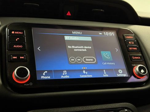 Used 2024 Nissan Kicks SR w/ SR Premium Package image 16