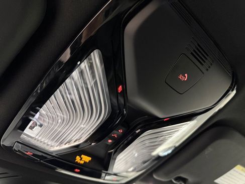 Used 2023 BMW X3 xDrive30i image 36