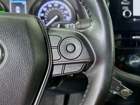 Used 2024 Toyota Camry SE image 17