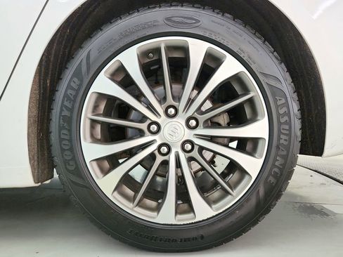 Used 2017 Buick LaCrosse Essence w/ Sun and Shade Package FWD image 33