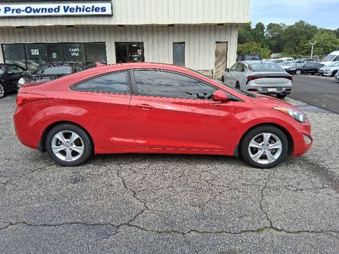 Used 2013 Hyundai Elantra image 12