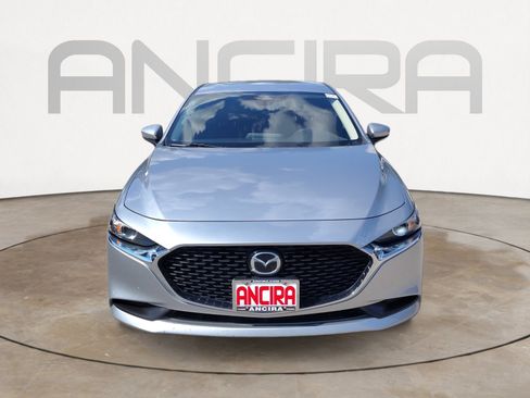 Used 2020 MAZDA MAZDA3 Sedan w/ Select Package FWD image 5