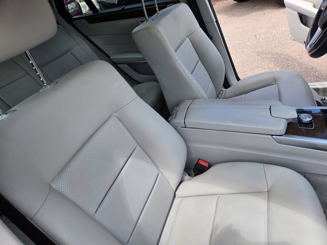 Used 2014 Mercedes-Benz E 350 4MATIC Wagon image 26