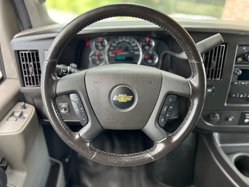 Used 2023 Chevrolet Express 2500 w/ Driver Convenience Package RWD image 13