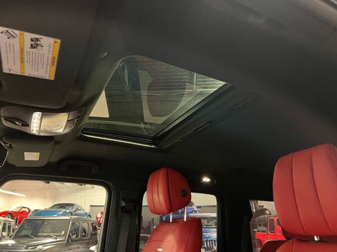 Used 2023 Mercedes-Benz G 63 AMG 4MATIC image 24