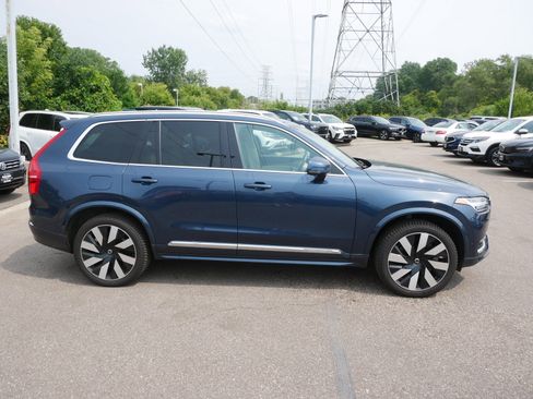 Used 2023 Volvo XC90 T8 Ultimate AWD/4WD image 8