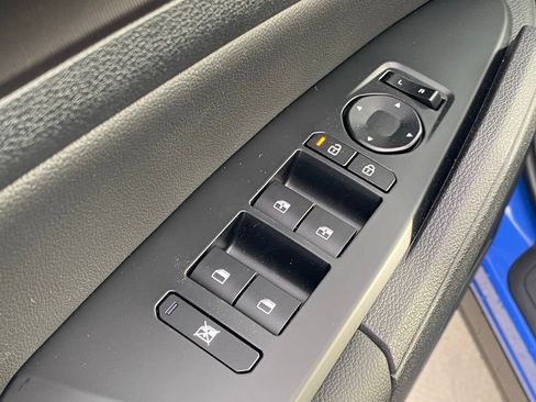 New 2026 Kia Sportage EX image 11