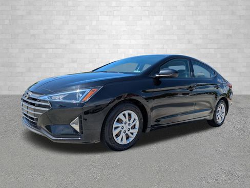 Used 2020 Hyundai Elantra SE FWD image 5