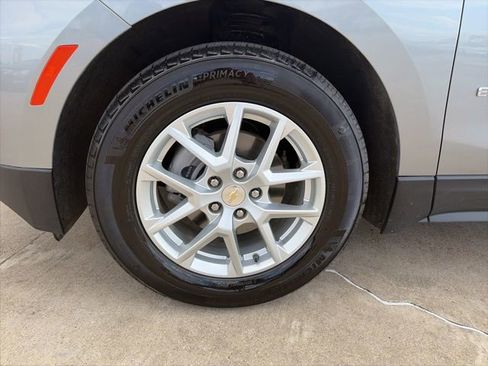 Used 2023 Chevrolet Equinox LT image 8