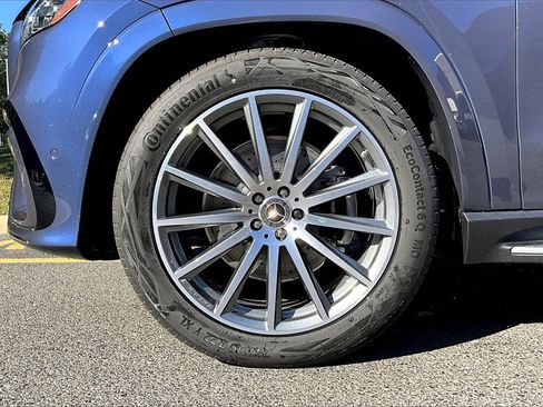 New 2026 Mercedes-Benz GLS 580 4MATIC image 12