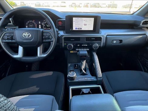 Used 2025 Toyota 4Runner TRD Off-Road AWD/4WD image 14