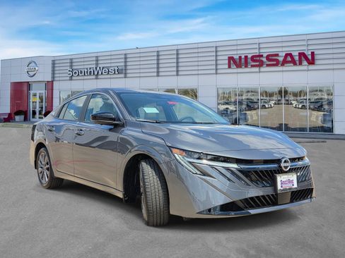 New 2027 Nissan Sentra SL w/ Floor Mat Package FWD image 3