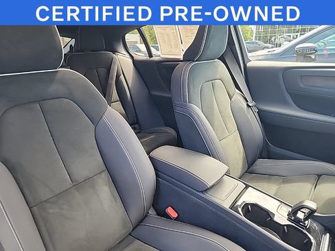 Certified 2023 Volvo C40 P8 Recharge Ultimate AWD/4WD image 21