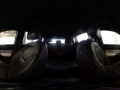 Used 2025 Jeep Compass Limited image 42