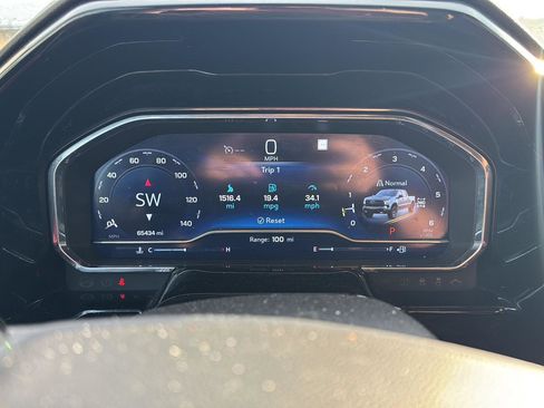 Used 2023 Chevrolet Silverado 1500 LT Trail Boss w/ Protection Package image 16