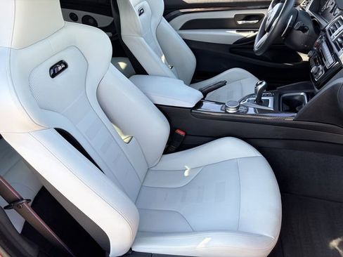 Used 2020 BMW M4 Coupe w/ Competition Package RWD image 19