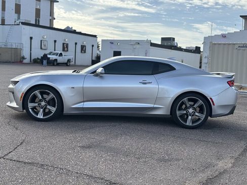 Used 2018 Chevrolet Camaro SS image 7