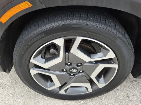Used 2024 Hyundai Palisade Limited AWD/4WD image 4