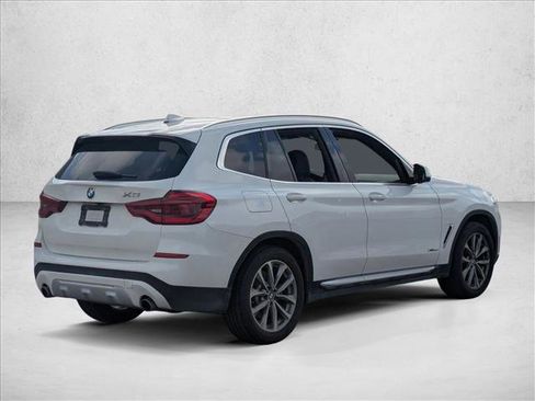Used 2018 BMW X3 xDrive30i image 5