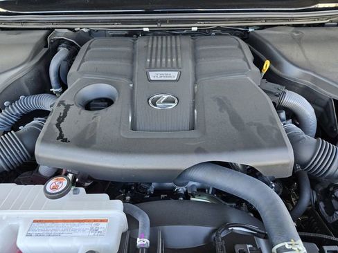 Used 2025 Lexus GX 550 image 33